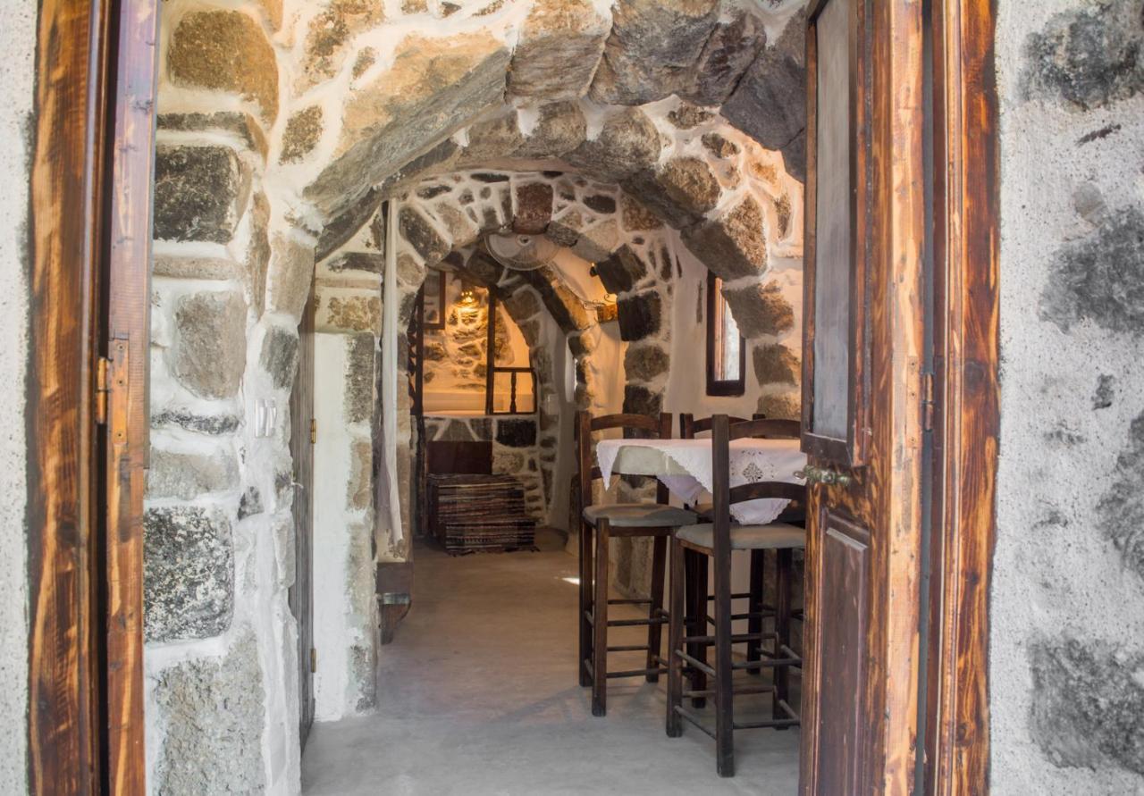 度假居 Palaiokastro Traditional House Mandraki (Nisyros)