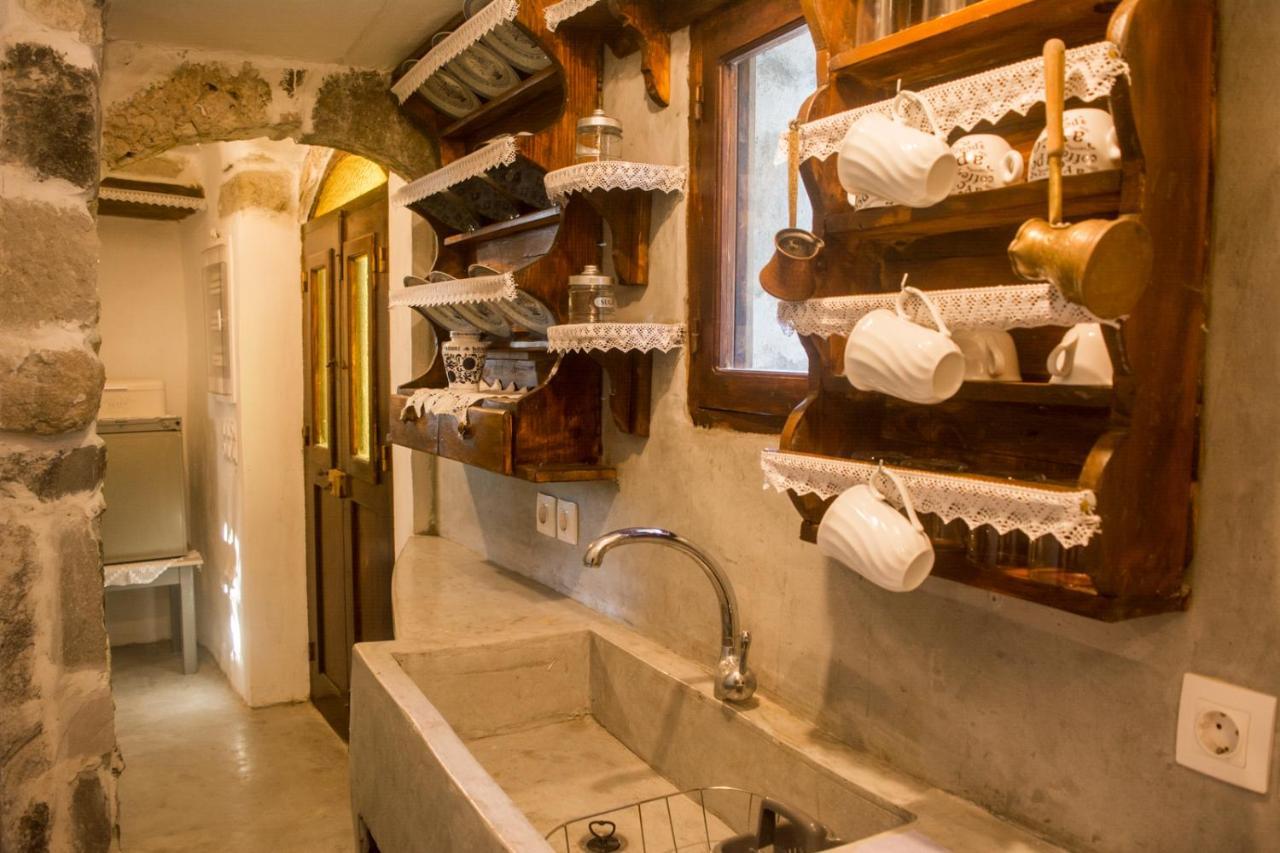 Palaiokastro Traditional House Mandrákion